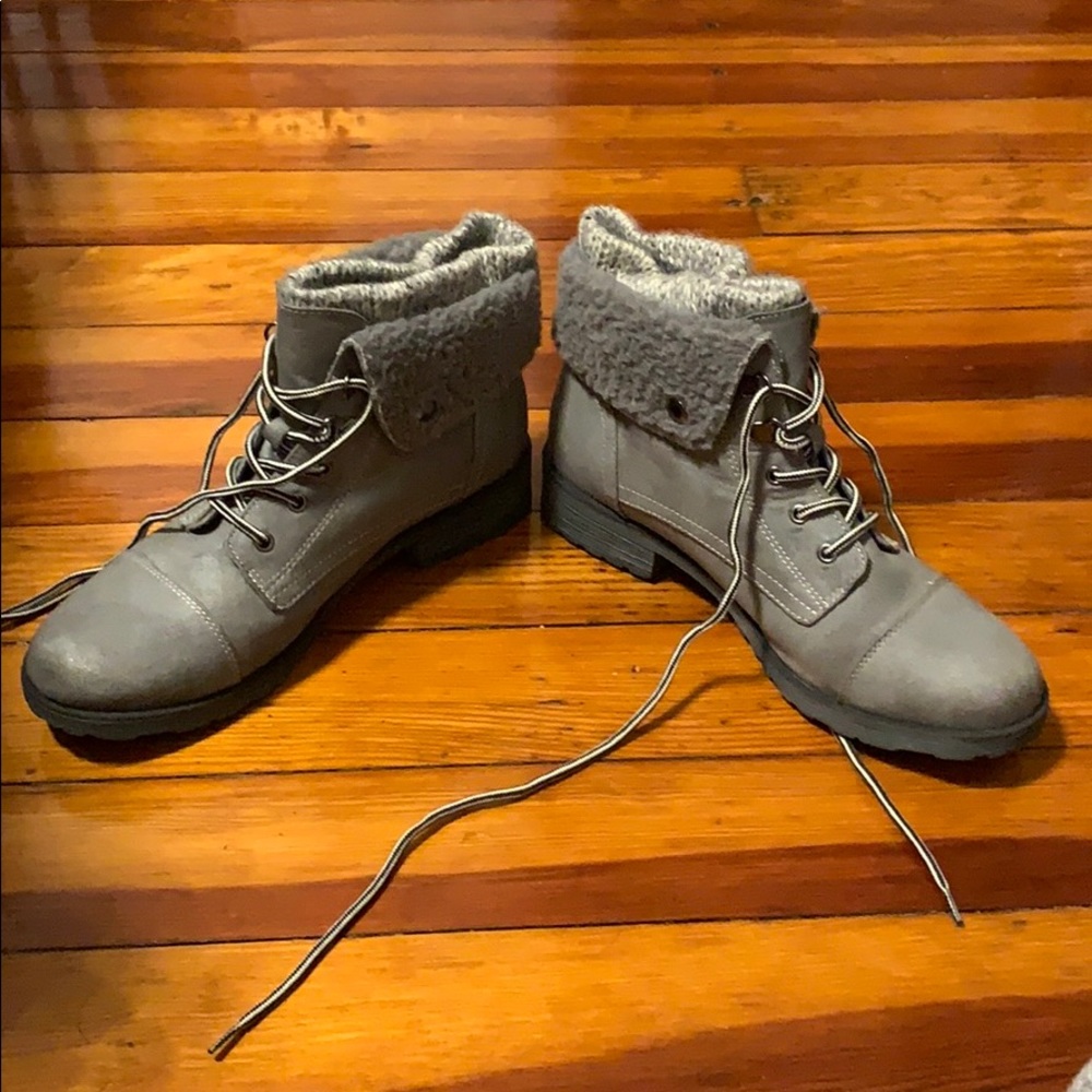 Booties - Picture 3 of 5